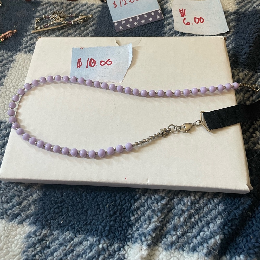 Lila rose. Purple headband